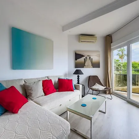 Skol 323 Delightful With Double Terrace, Sea And Park View Apartment *