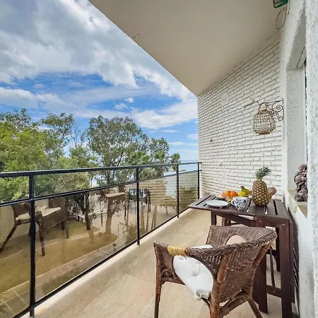 Skol 323 Delightful With Double Terrace, Sea And Park View Apartment *