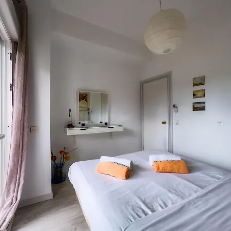 Skol 323 Delightful With Double Terrace, Sea And Park View דירה