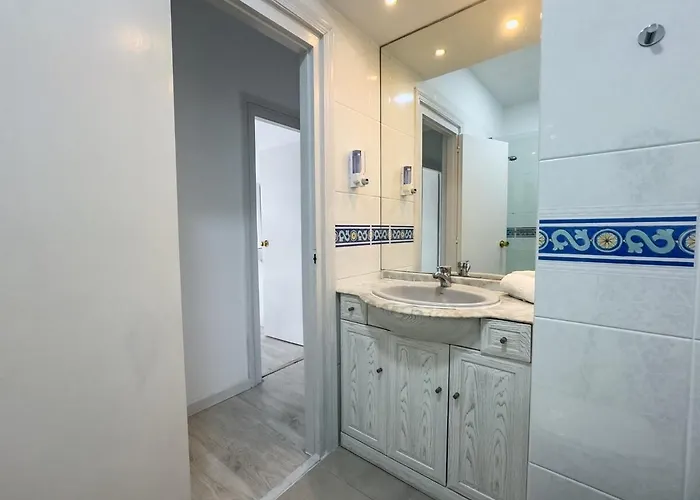 Skol 323 Delightful With Double Terrace, Sea And Park View Apartment Marbella